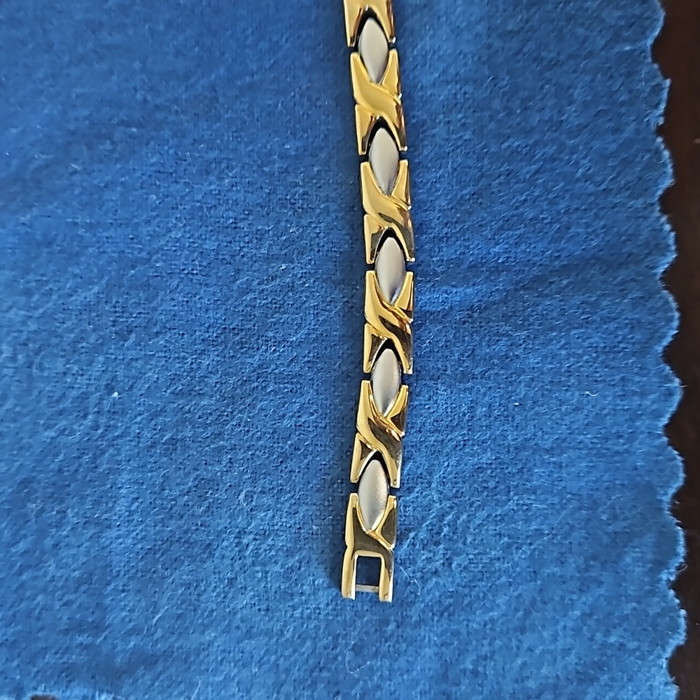 Stainless Steel 90s style bracelet